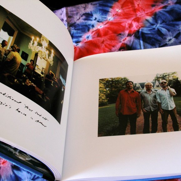 COPY - R. E. M. Hello HC Hbk Book Photographs David Belisle Intro Michael Stipe… - Picture 3 of 11